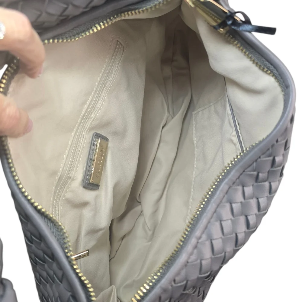 Glitzy Girls Chic Gray‎ Woven Hobo Bag NEW